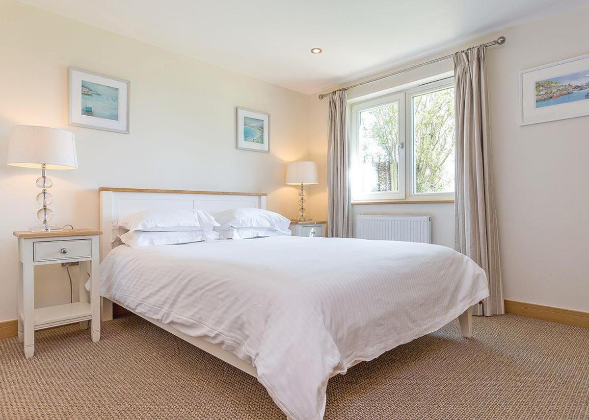Swandown Lodges Chard Exteriör bild