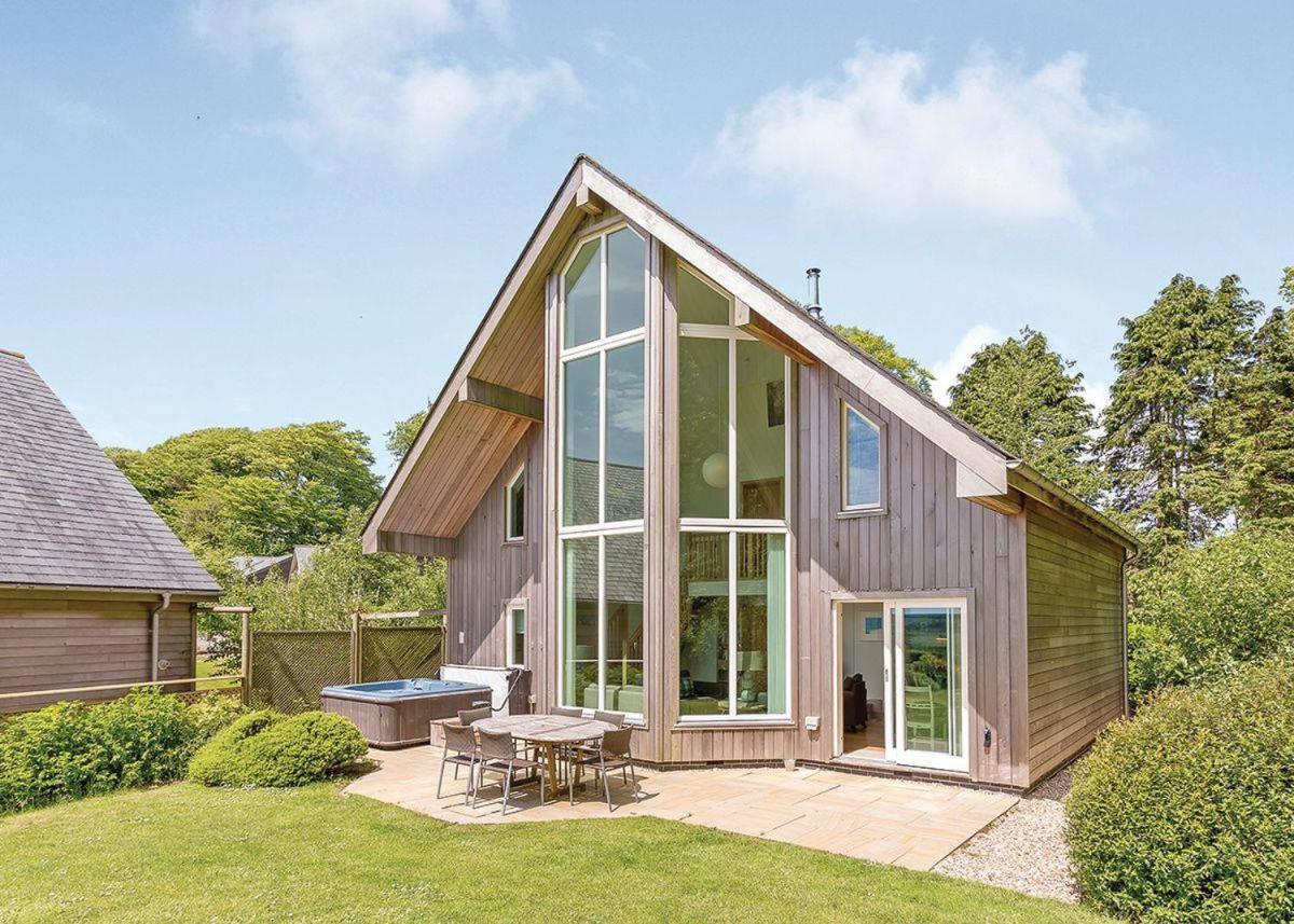 Swandown Lodges Chard Exteriör bild