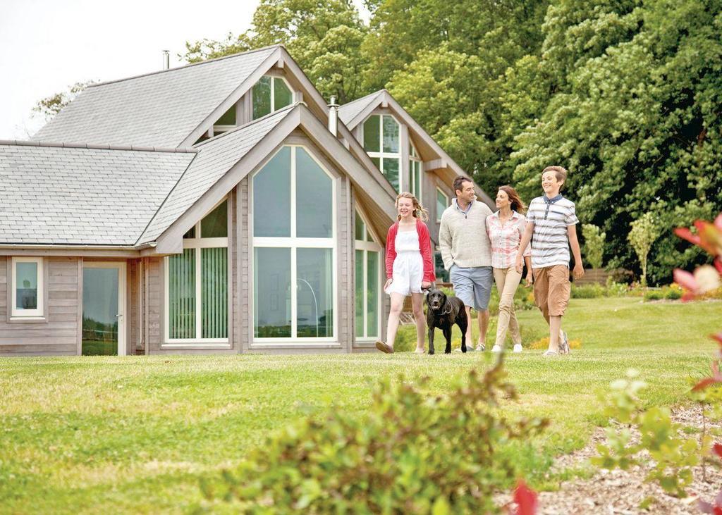 Swandown Lodges Chard Exteriör bild